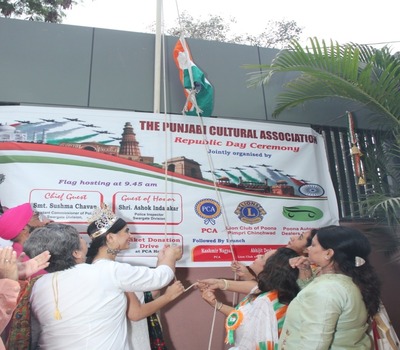 Flag Hosting celebration